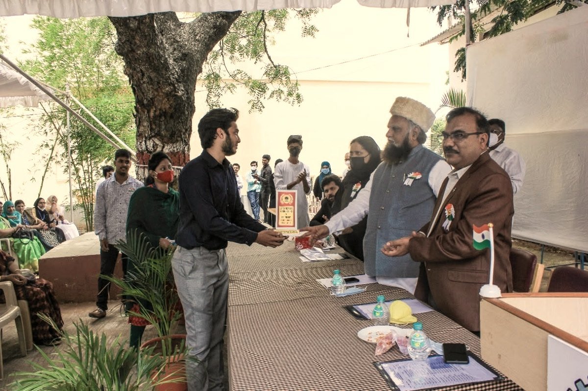 Receiving the Entrepreneur of the Year award